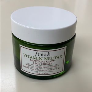 Fresh vitamin nectar moisturizer